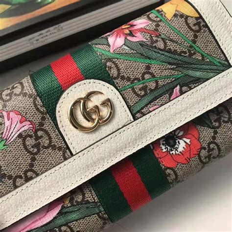 clearance gucci wallets
